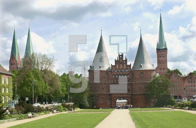 EG08_LuebeckHolstentor3_0100.jpg