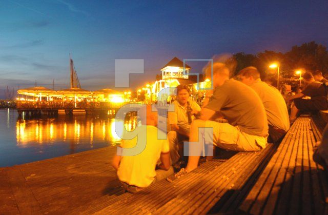 FJ05_HafenNacht12_0129.JPG