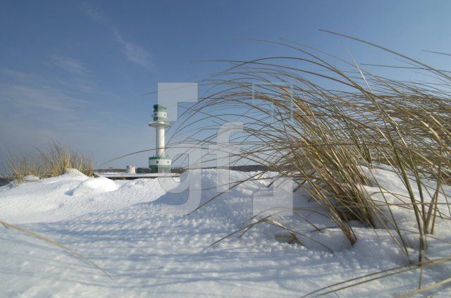 HE04_Winter15_0136.jpg