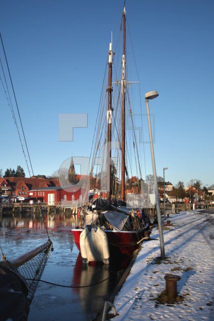 KD12_Ecktown21_0153.JPG