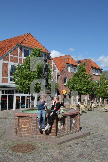 LG25_Luetjenburg02_0113.JPG