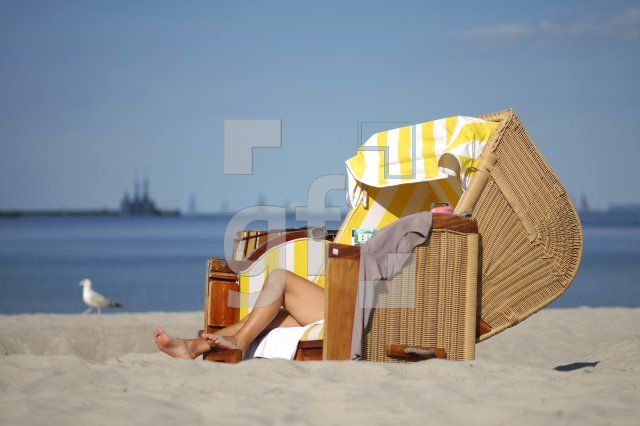 LI07_Strand11_0144.JPG