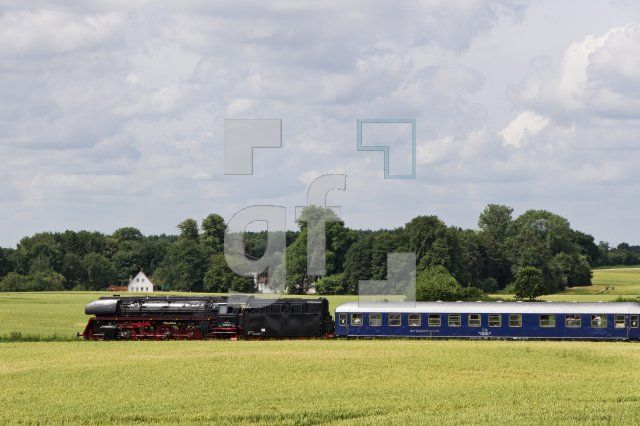 LI17_Angelnbahn02_2233.jpg