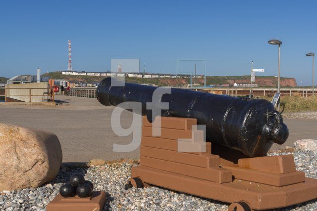 QG07_Hel128_1300.jpg