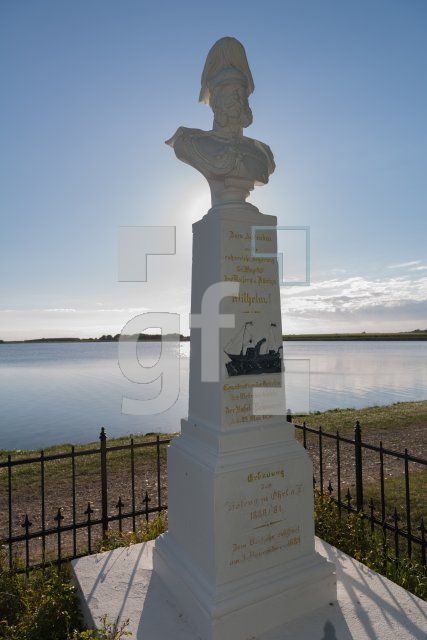 QH09_Fe11_1300.jpg