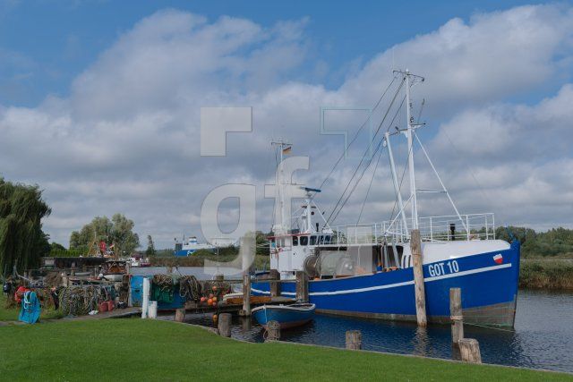 RK17_Na28_1300.jpg
