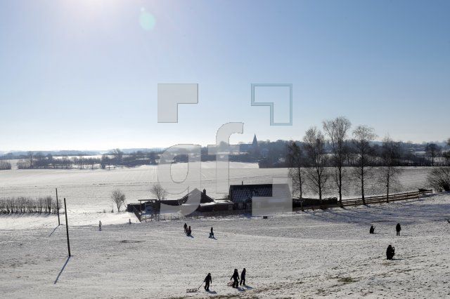 WD13_Ei24_0101.JPG