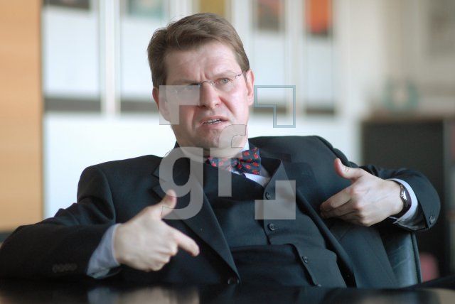 IE20_Stegner04_0119.JPG