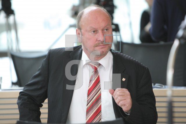 KL27_Landtag84_0138.JPG