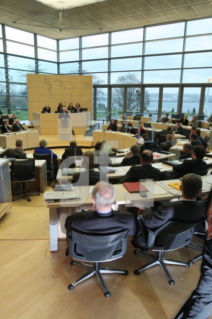 KM18_Parlament07_0120.JPG