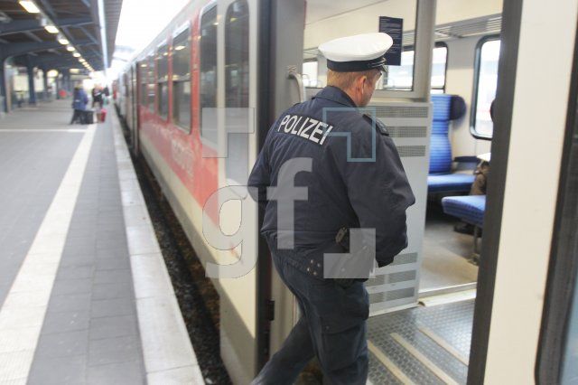 MM18_BuPolizei10_0128.JPG
