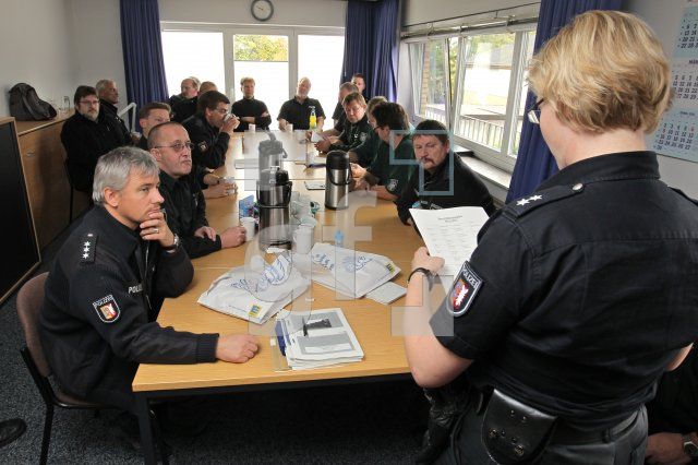 NL18_Polizei04_0121.JPG