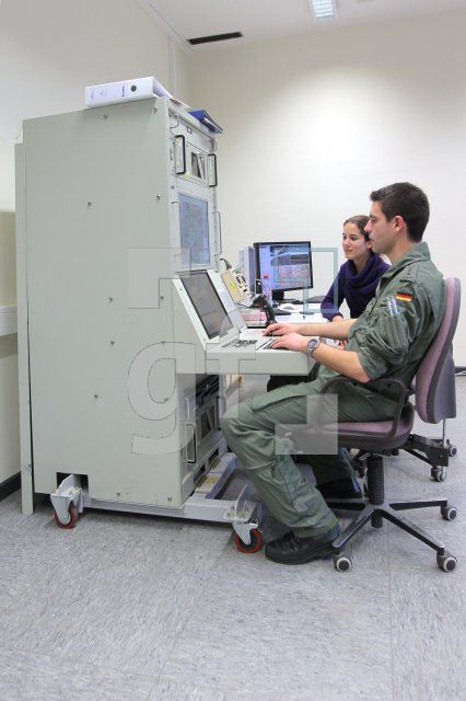 PN10_Dro24_0139.JPG