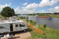 MH10_Camper01_0197.JPG