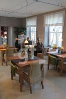 MC27_Hotel04_0150.JPG