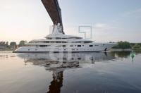 MK03_Yacht02_1300.jpg
