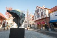 NM19_Outlet04_0734.jpg