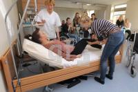 NM12_Gymn07_0147.JPG