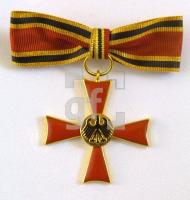 FL07_Bundesverdienstkreuz_0171.jpg