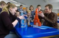 GE07_Cupstacking01_0113.jpg