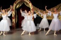 KM29_Ballett05_0124.JPG