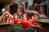 LM29_Advent10_2077.JPG