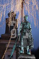 ZAN03_Hu_012167.JPG
